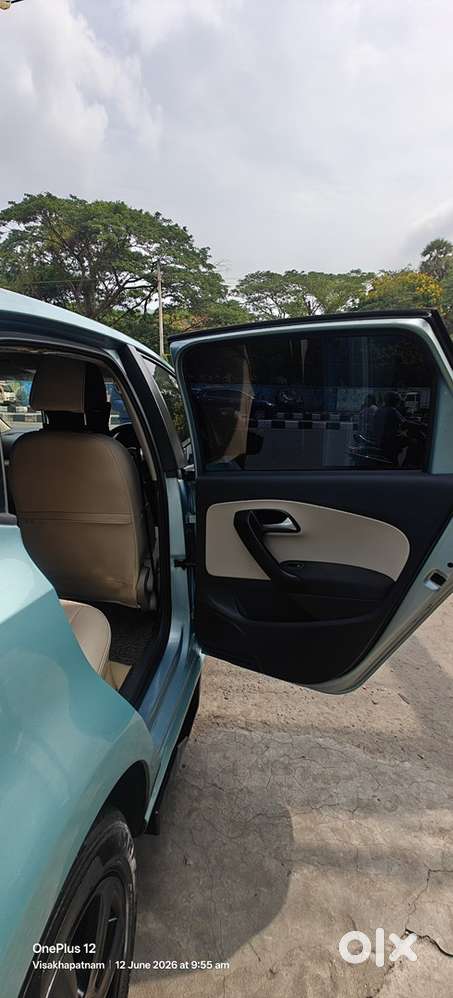 Volkswagen Polo Diesel 2012 Car