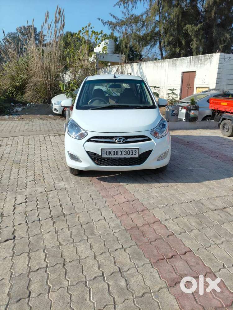 Hyundai I10 Sportz 2012