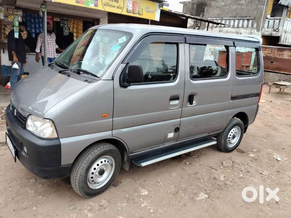 Maruti Suzuki Eeco Ac Cng 2025 Variant 5 Str