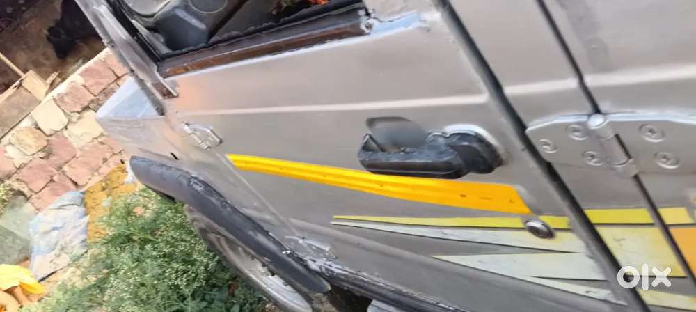 Force Cruiser 14 Seater Diesel Gadi