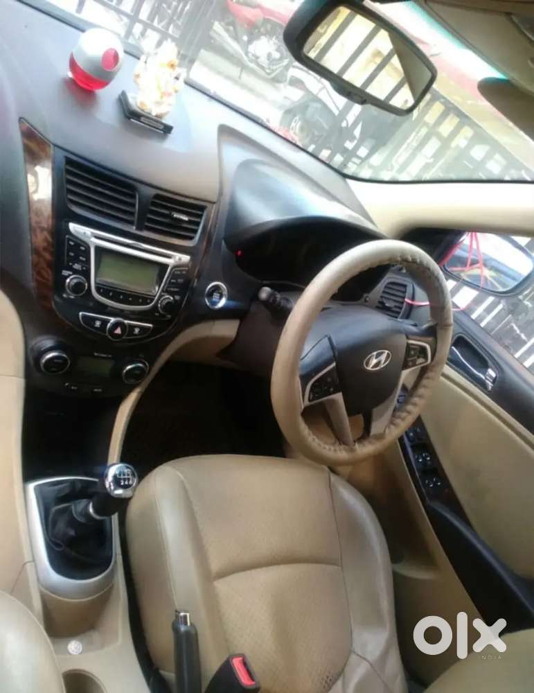 Hyundai Verna Crdi 2013