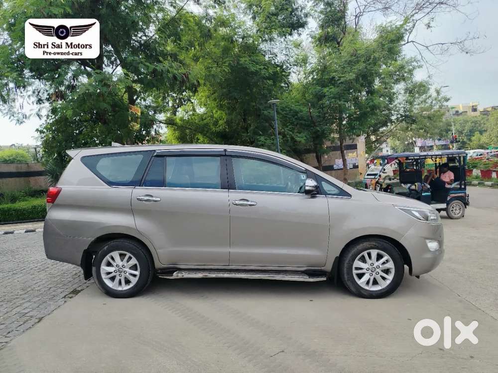 Toyota Innova Crysta [2020-ongoing] 2.7 Zx At 7 Str, 2017, Petrol