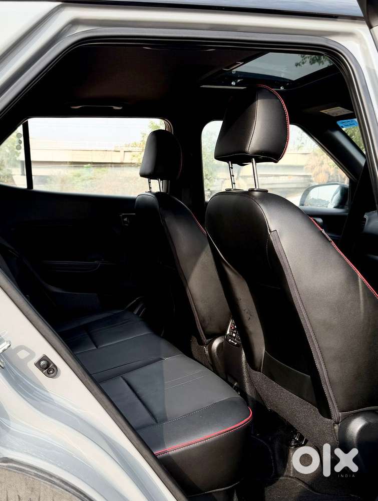 Hyundai Venue N Line 1.0 N8 Turbo Dct Dual Tone, 2025, Petrol