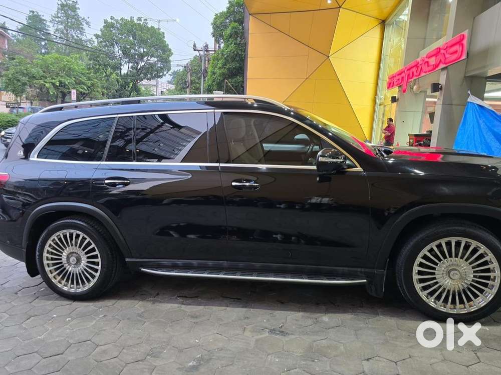 Mercedes-benz Gls 2023 Diesel 31000 Km Driven