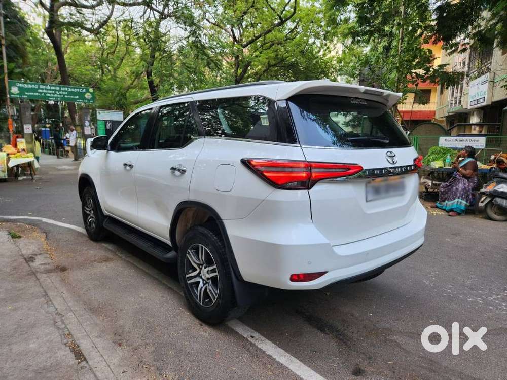 Toyota Fortuner 4x2 At 2.8 Diesel, 2022, Diesel