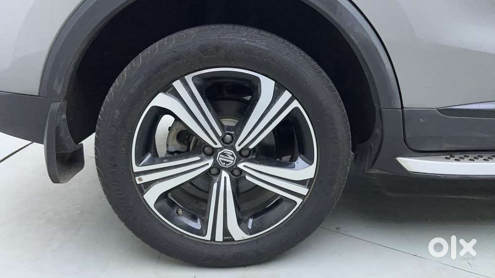 Mg Astor 1.5 Sharp(o) Cvt Ivory, 2024, Petrol