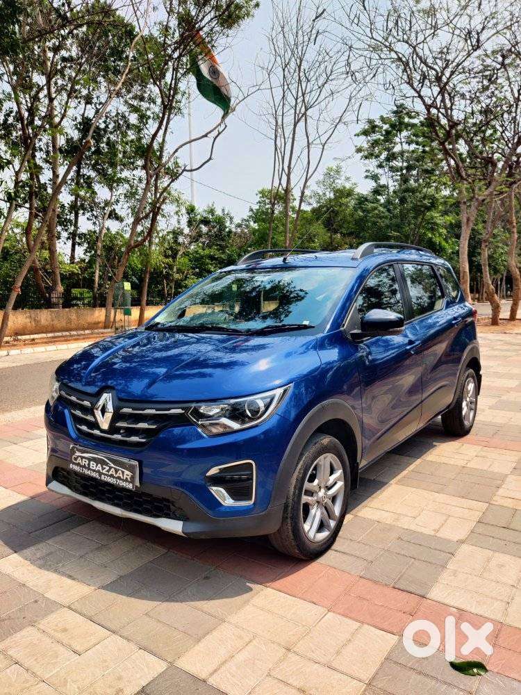 Renault Triber Rxz, 2022, Petrol