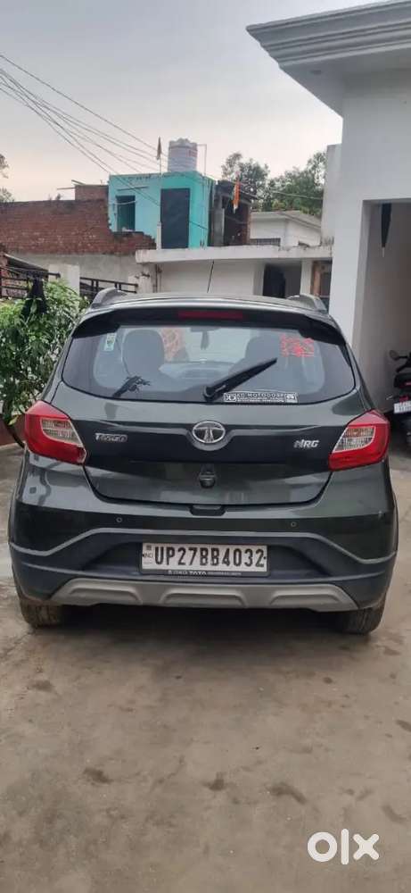 टाटा टियागो 2021 मॉडल प्रिंस 320000