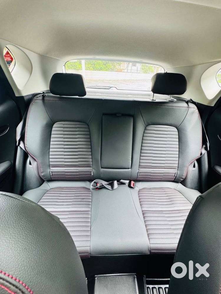 Kia Sonet, 2020, Petrol