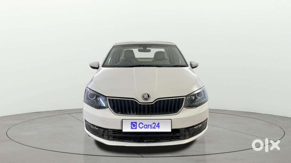 Skoda Rapid 1.6 Mpi At Style, 2018, Petrol