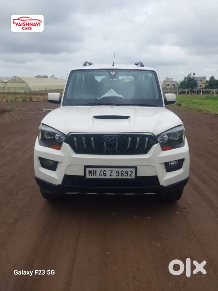 Mahindra Scorpio S10, 2015, Diesel
