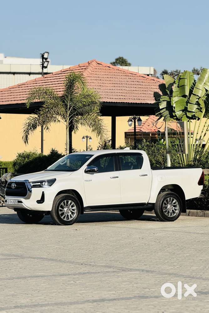 Toyota Hilux High Diesel Turbo Automatic, 2025, Diesel