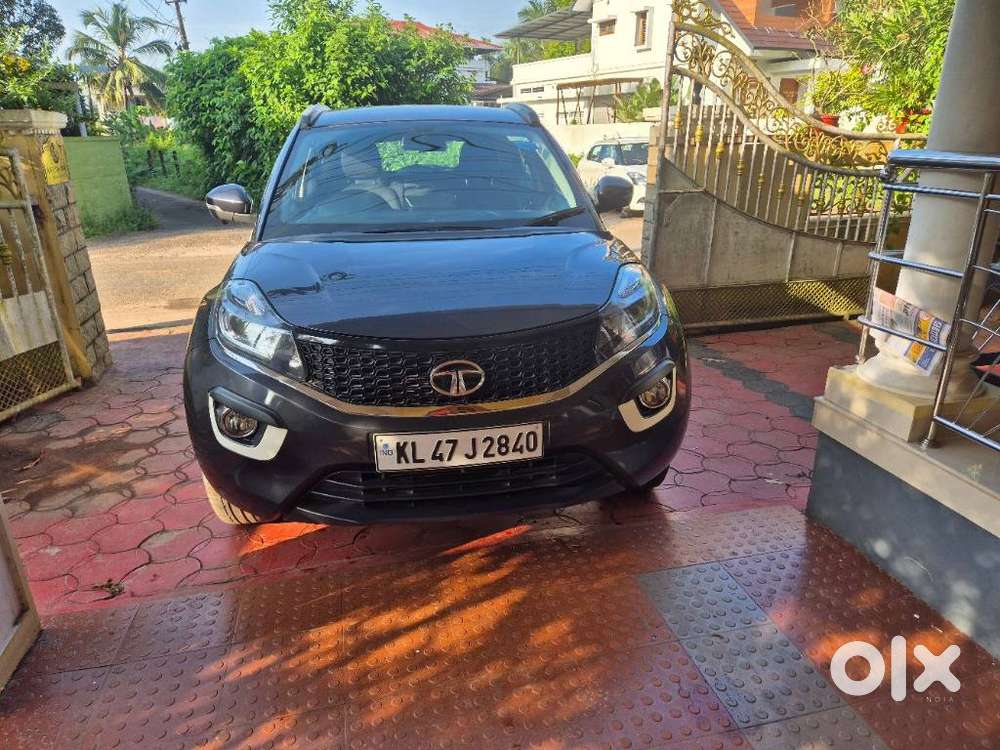Tata Nexon 1.2 Revotron Xza Plus (o) Amt, 2019, Petrol