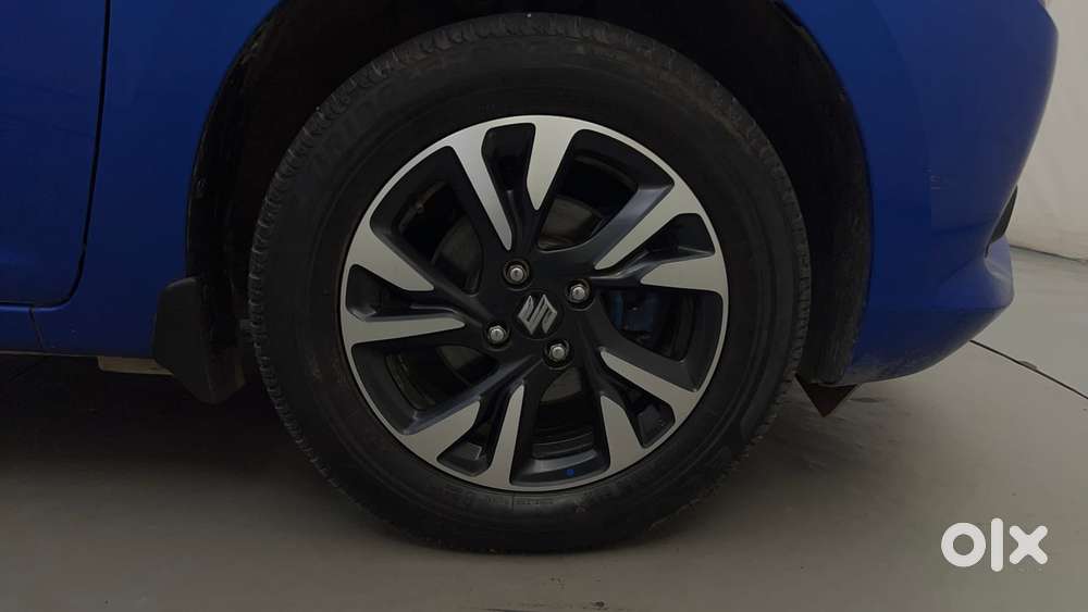 Maruti Suzuki Swift Zxi Plus Amt Dual Tone, 2025, Petrol