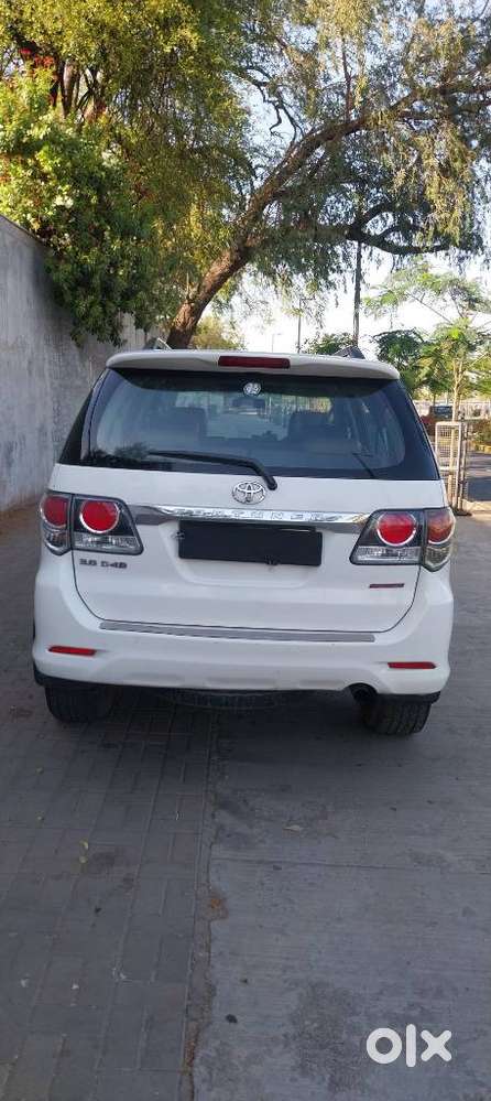 Toyota Fortuner 3.0 4x2 Automatic, 2015, Diesel