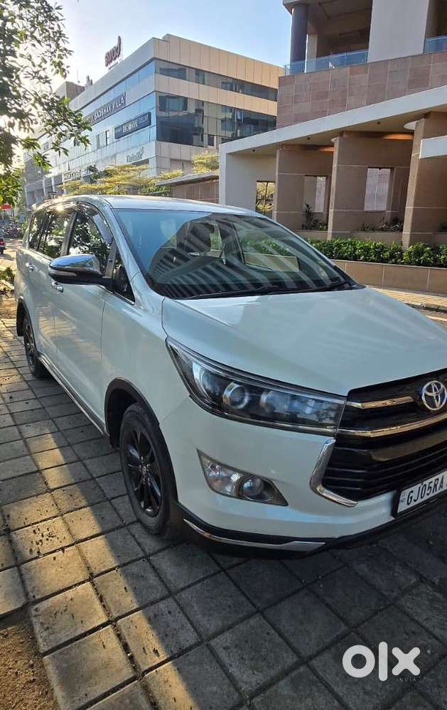 Toyota Innova Crysta 2017