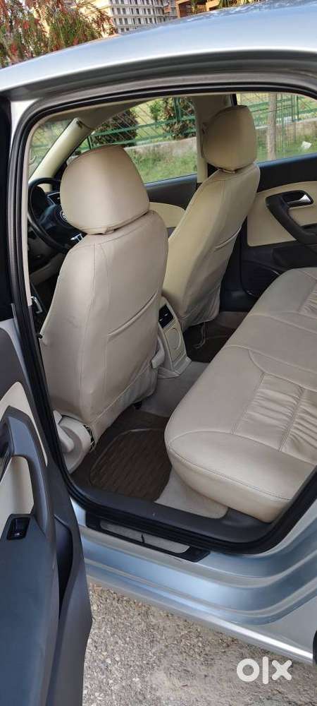 Volkswagen Vento 1.2 Highline Plus At 16 Alloy, 2011, Petrol