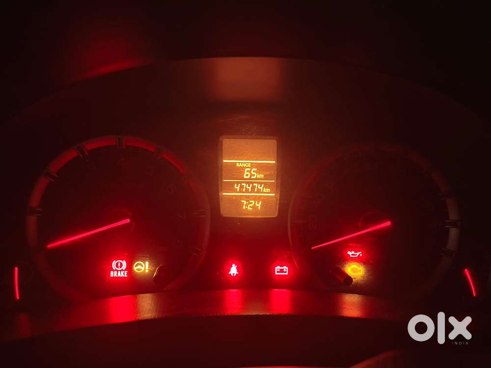Maruti Suzuki Swift Vxi Optional, 2013, Petrol