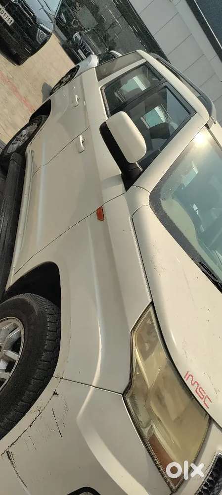 Mahindra Tuv 300 2018 Diesel 83010 Km Driven