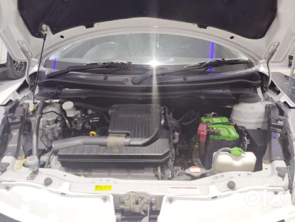 Maruti Suzuki Swift Vxi 1.2 Abs Bs-iv, 2012