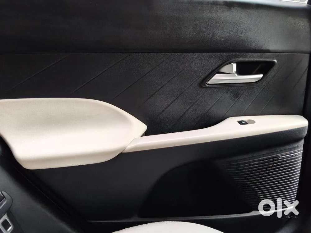 Hyundai Verna 1.5 Sx Turbo Petrol Mt, 2023, Petrol