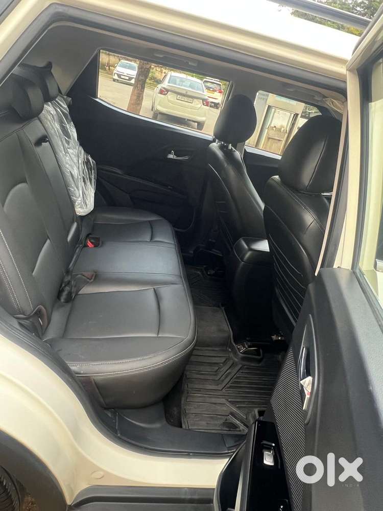Mahindra Xuv300 W8 Option, 2024, Petrol