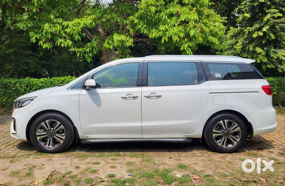 Kia Carnival Limousine Plus 7 Str, 2022, Diesel