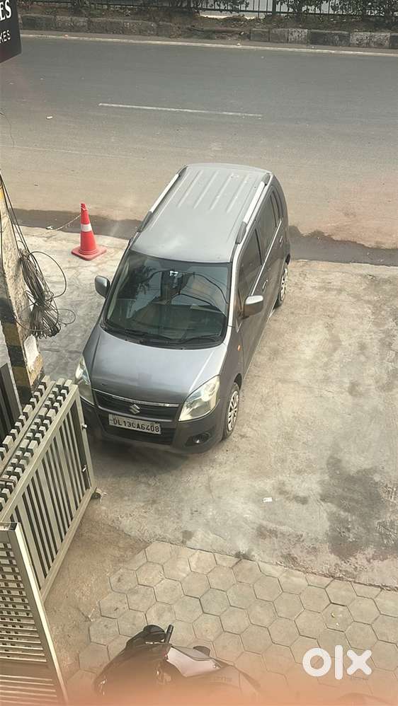 Maruti Suzuki Wagon R 2013 Petrol Well Maintained