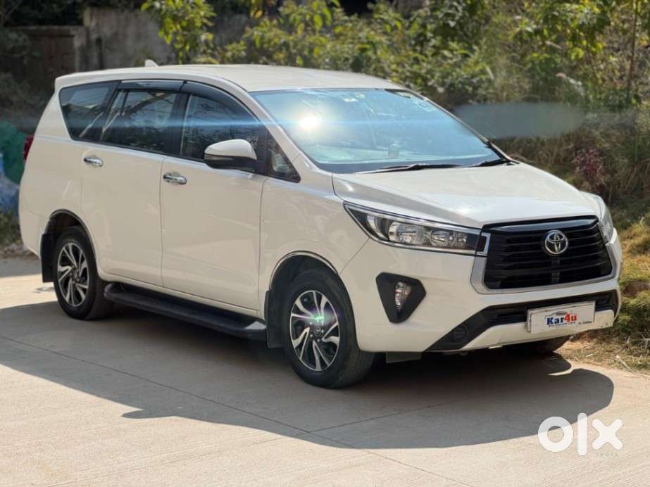 Toyota Innova Crysta [2020-ongoing] 2.4 Gx 8 Str, 2021, Diesel