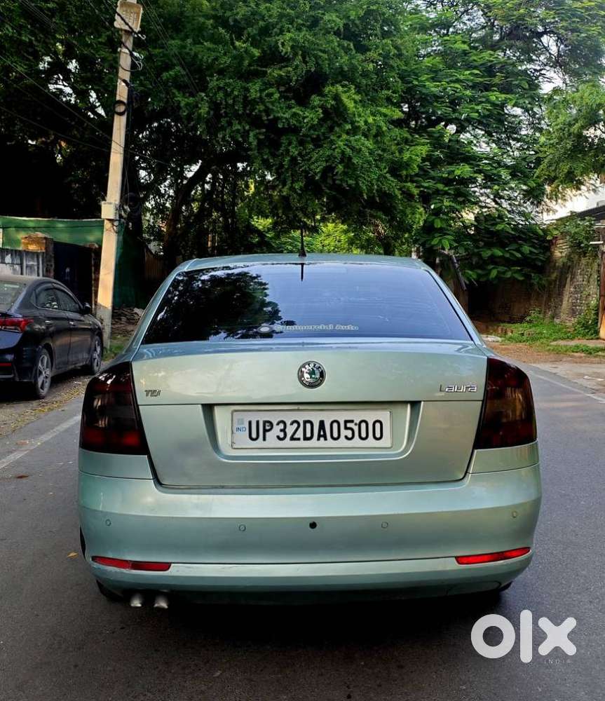 Skoda Laura Ambiente 2.0 Tdi Cr Automatic, 2009