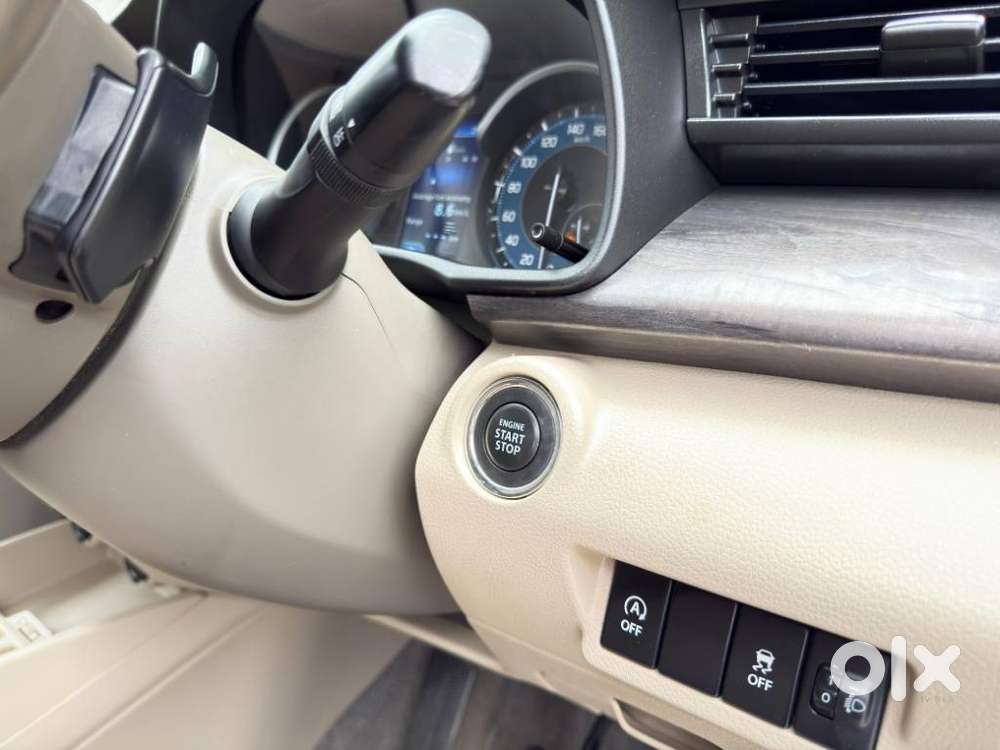Toyota Rumion V At, 2023, Petrol