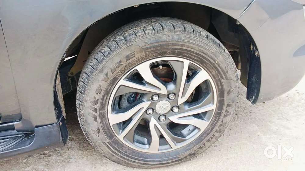 Toyota Innova Crysta 2017 Diesel Car