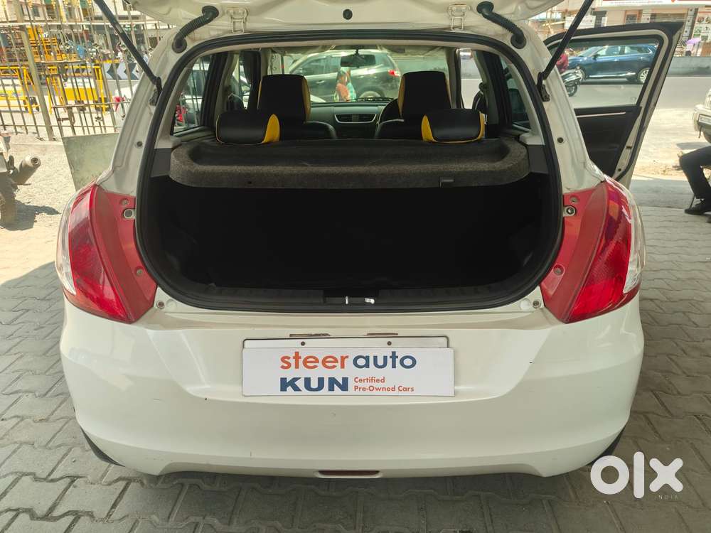 Maruti Suzuki Swift Vxi + Manual, 2014, Petrol