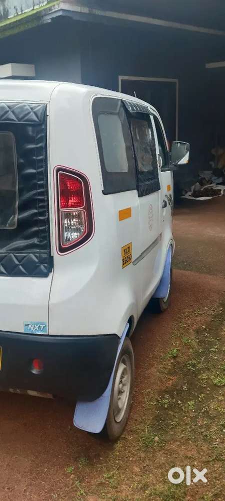 Tata Magic Iris Diesel 2018