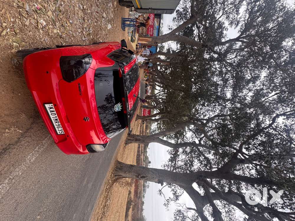 Maruti Suzuki Swift 2018 Petrol 37000 Km Driven