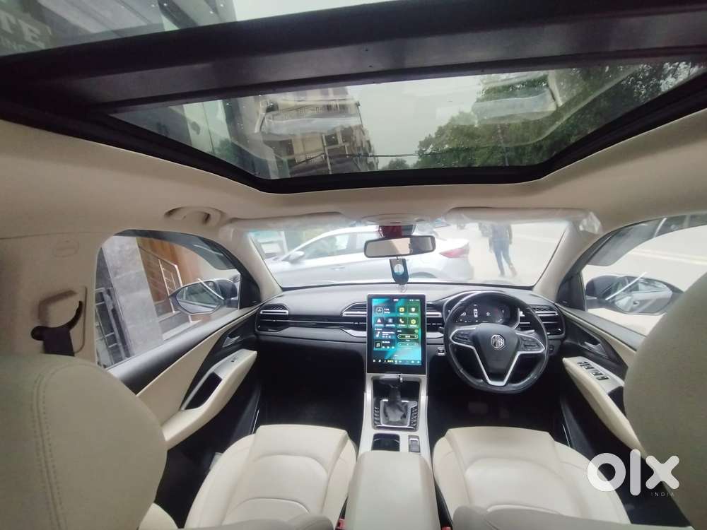 Mg Hector Sharp Pro 1.5 Turbo Cvt Dual Tone, 2023, Petrol
