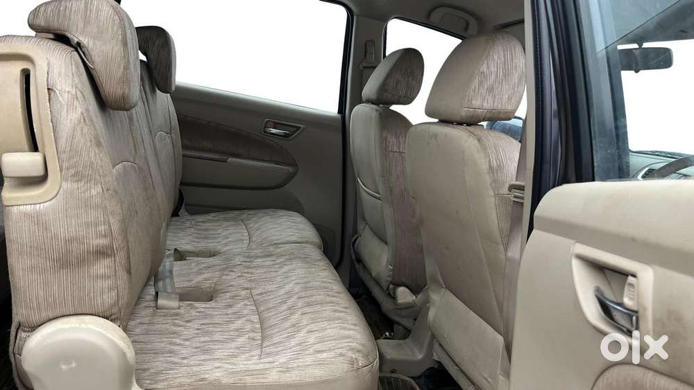 Maruti Suzuki Ertiga Vxi, 2015, Petrol