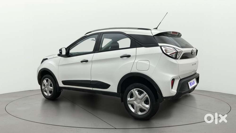 Tata Nexon 1.5 Revotorq XMA AMT, 2023, Petrol