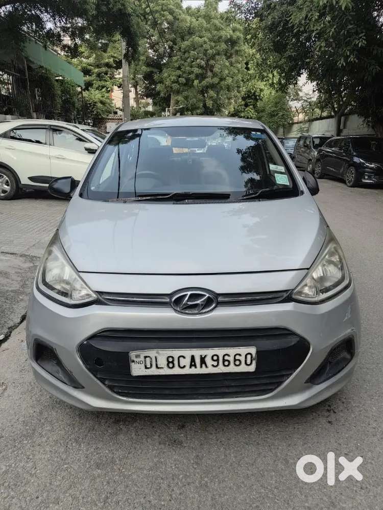 Hyundai Xcent 2015