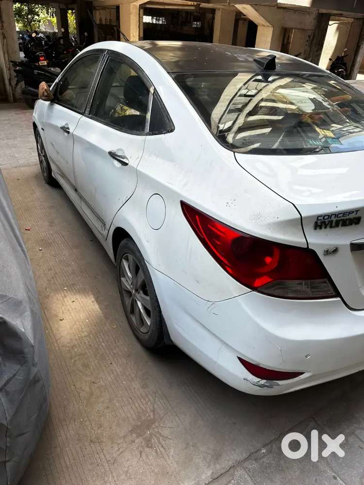 Hyundai Verna 2012 Diesel 105000 Km Driven