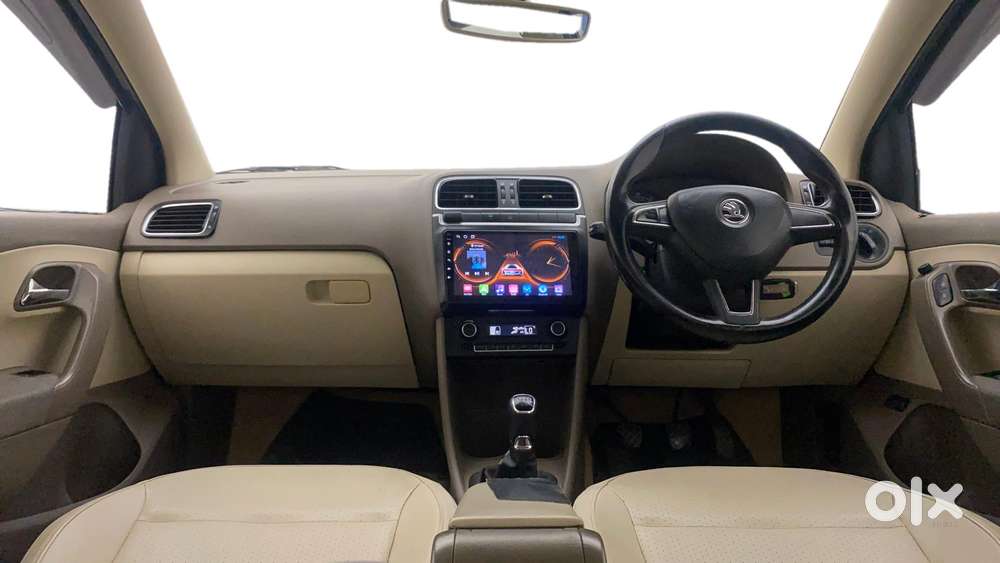 Skoda Rapid [ ] 1.6 Mpi Style Plus, 2016, Petrol