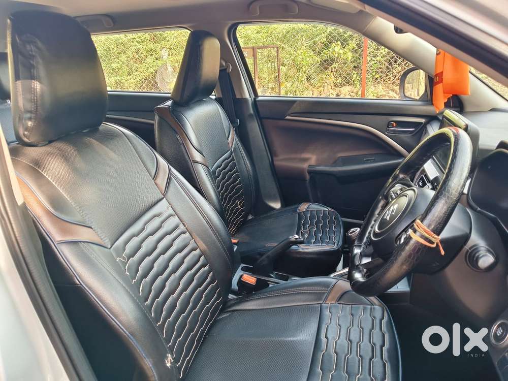 Maruti Suzuki Brezza 1.5 Zxi Plus Smart Hybrid Dual Tone, 2023, Petr..