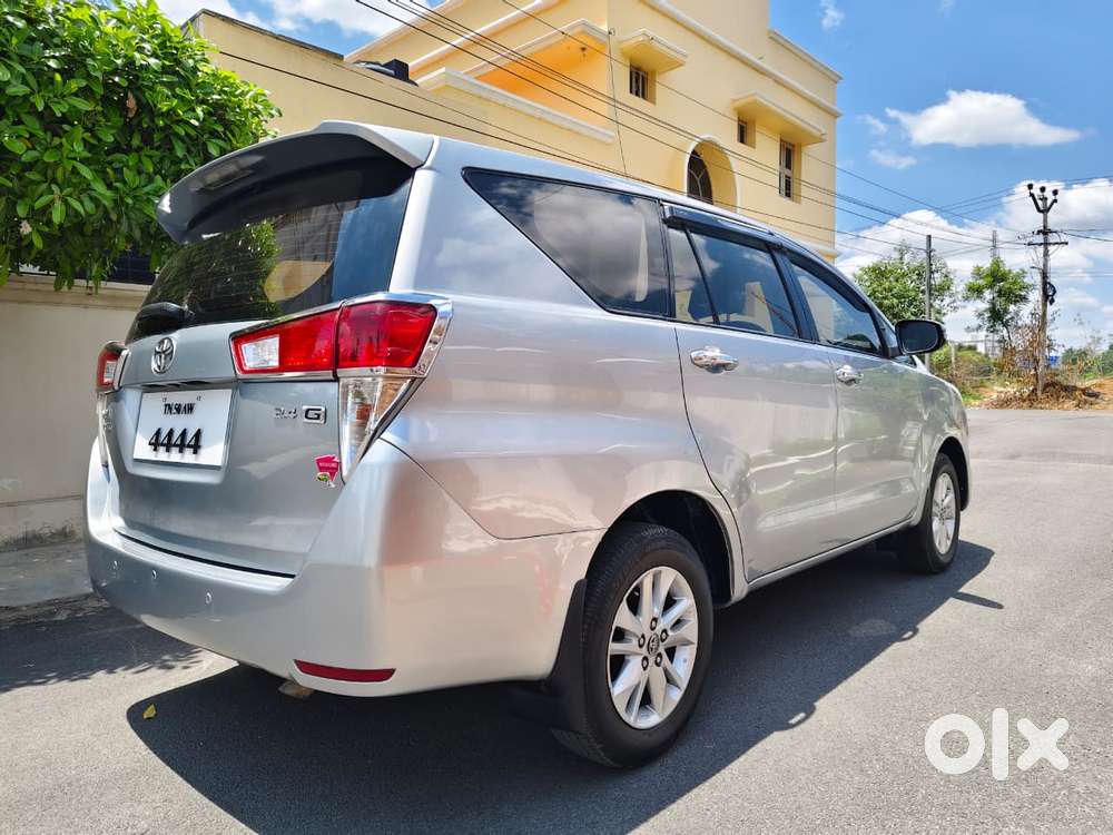 Toyota Innova Crysta 2.4 G Mt, 2017, Diesel