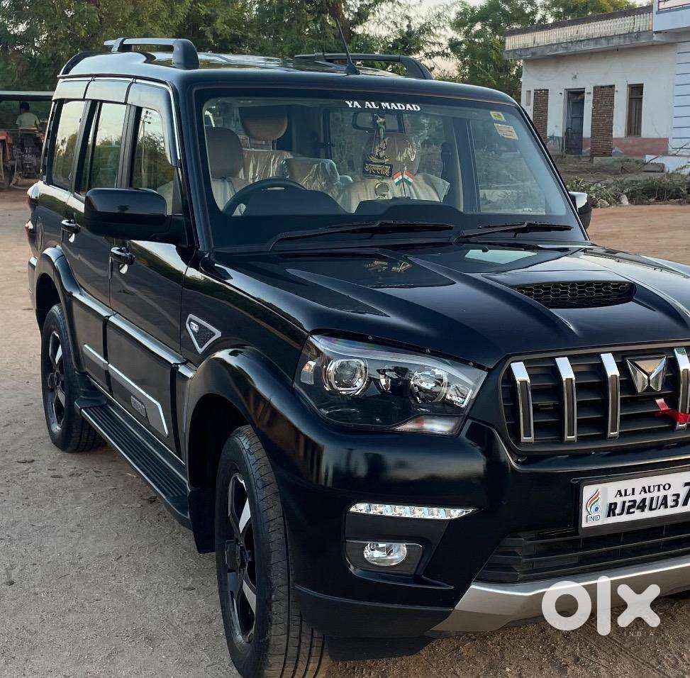 Mahindra Scorpio Classic 2024 Diesel 22000 Km Driven