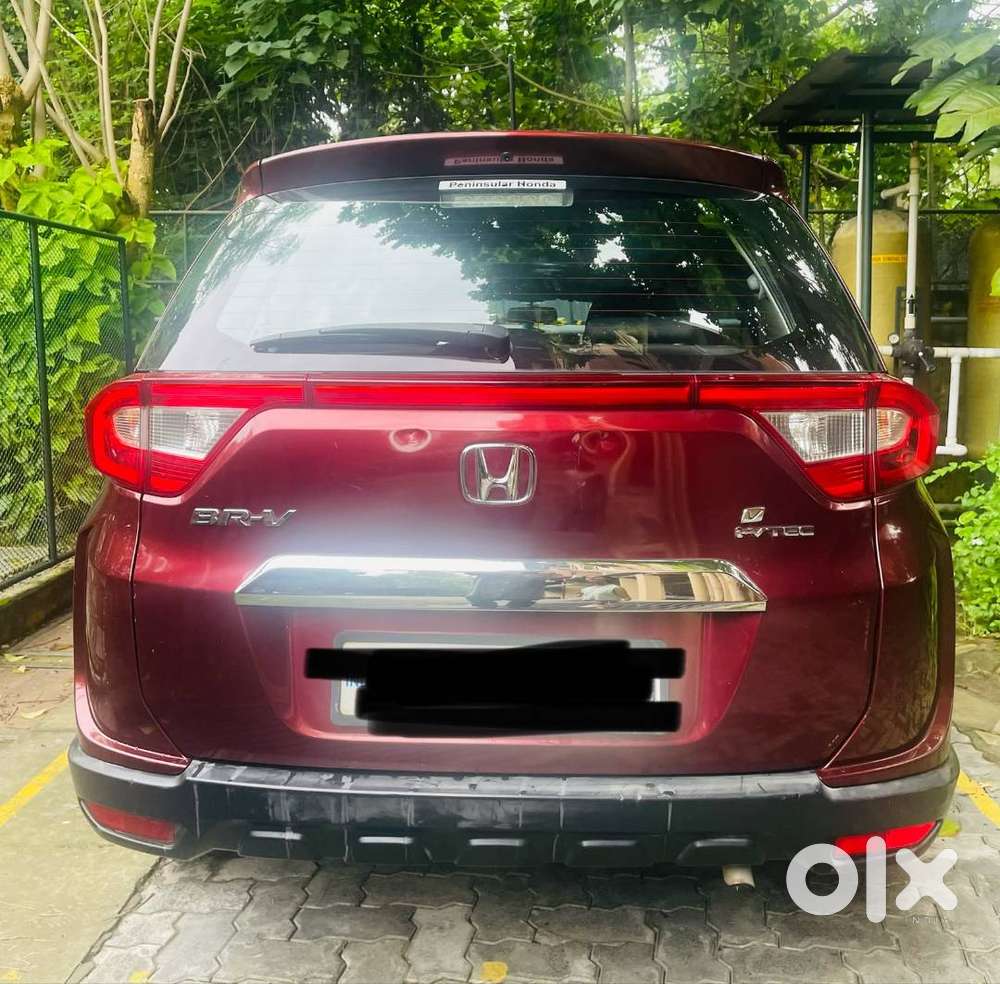 2016 Honda Br-v Automatic Petrol  First Owner  Excellent Condition