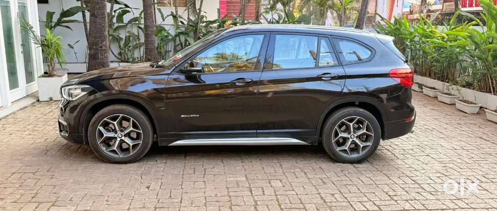 Bmw X1 With Panoramic Sunroof Keyless Pushbutton Start