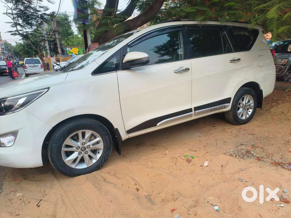 Toyota Innova Crysta 2.4 V 7 Str, 2018, Diesel