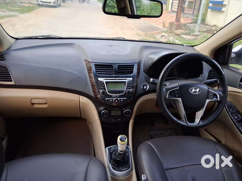 Hyundai Verna 1.6 Sx Crdi (o), 2012, Diesel