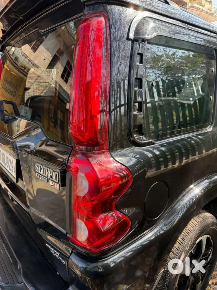 Mahindra Scorpio 2023 Diesel 33000 Km Driven