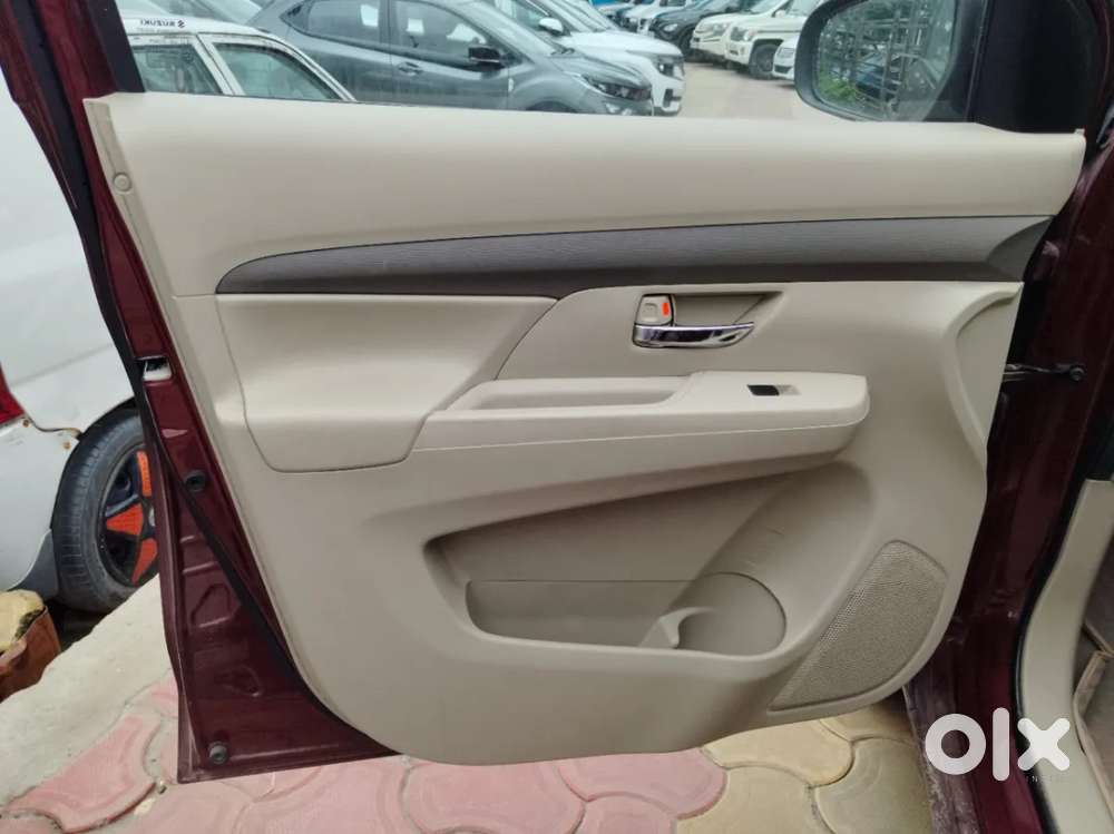 Maruti Suzuki Ertiga 1.5 Vxi, 2020, Petrol